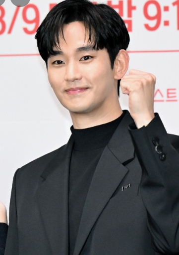 김수현소속사 입장발표냈다 김새론과 열애인정