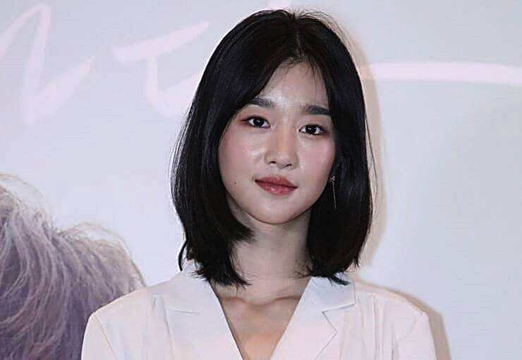 배우-서예지