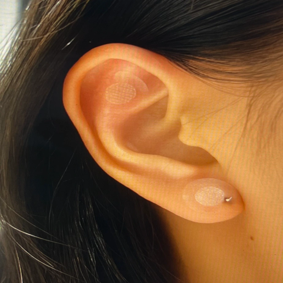 이어셀-내돈내산-후기-효과-붙이는법-위치-알리기-위해-찍은-내-사진