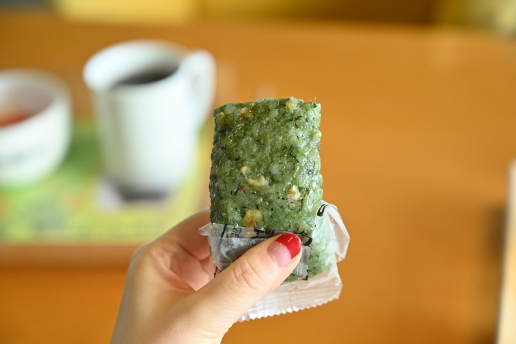 픽업 트렌드스페셜 부산 기장 추천 카페 국내산 찹쌀로 만든 밥알 쑥 인절미떡 맛집