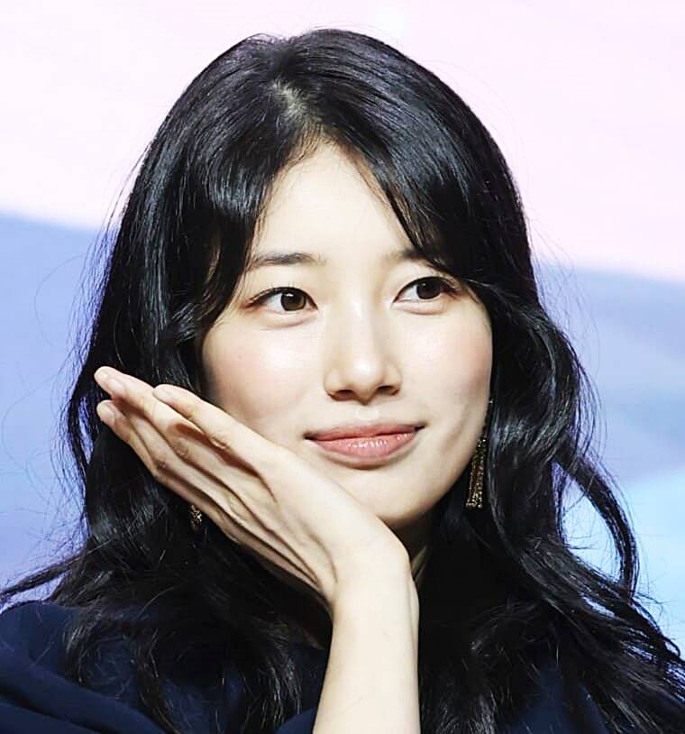 배우-수지