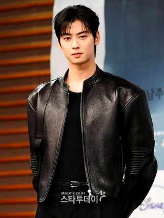 차은우 근황 포착 &amp;#124; 130억 세금 완납