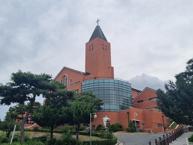 안동교구 목성동 주교좌성당