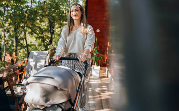 아기와 공원 나들이: 자연과 교감하는 시간