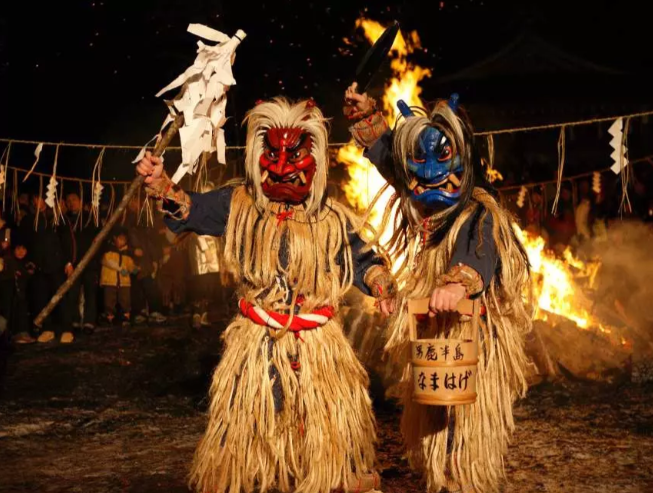아키타현-나마하게-축제