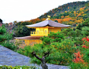금각사