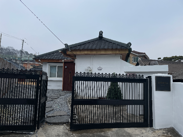 공주 숙소&#44; 공주 로컬하우스&#44; 공주 한옥 숙소&#44; 공주 맛집&#44; 공주 카페&#44; 공주 김피탕&#44; 피탕김탕 후기&#44; 공주 한옥 베스트&#44; 공주 가볼만한 곳 베스트&#44; 한옥 숙소 추천