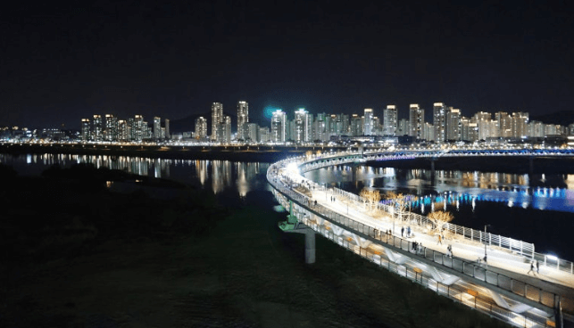 금강보행교-야경