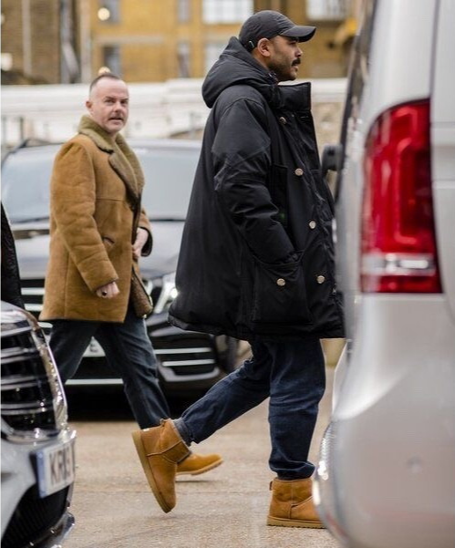 어그 부츠를 착용한 해외 스트릿 사진