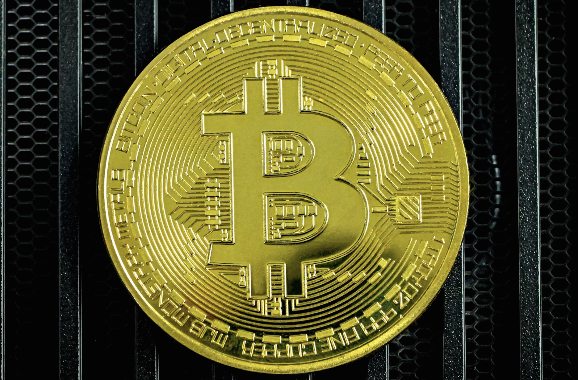 [비트코인 일기 #19] 내가 처음 블록체인을 이해했을 때, 기술보다 철학이 더 강했다