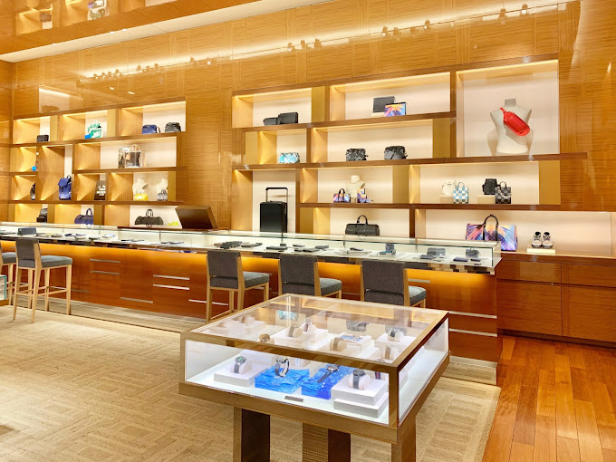 후쿠오카 루이비통