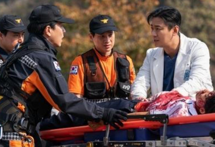 넷플릭스 중증외상센터에서 다루는 주제