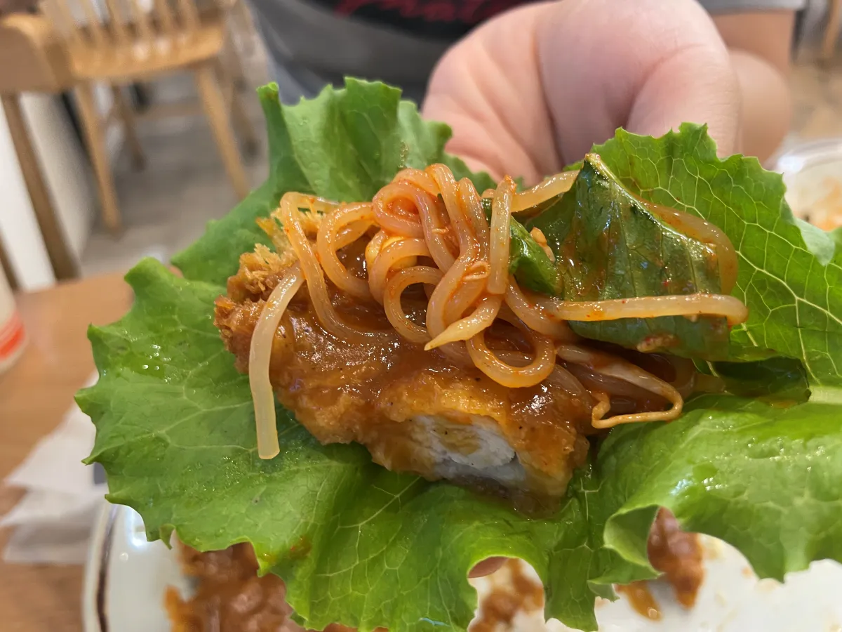 수지구청점-진심왕돈까스-돈까스쌈에-쫄면