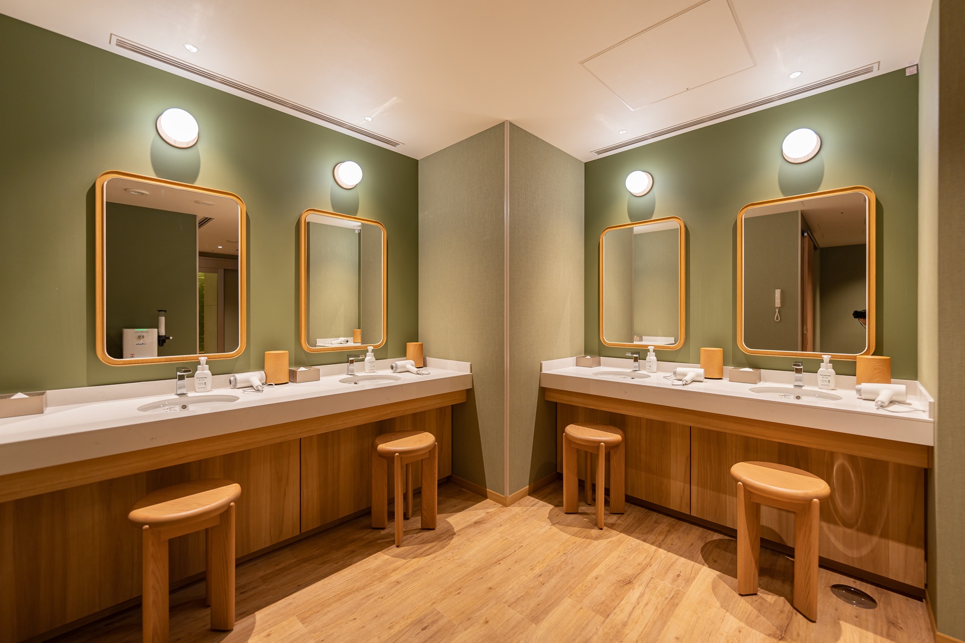 #더로얄파크호텔긴자 #긴자호텔 #도쿄호텔 #도쿄호텔추천 #도쿄여행 #도쿄2박3일 #TheRoyalParkHotelGinza #도쿄신상호텔 #더로얄파크호텔긴자6초메 #도쿄긴자