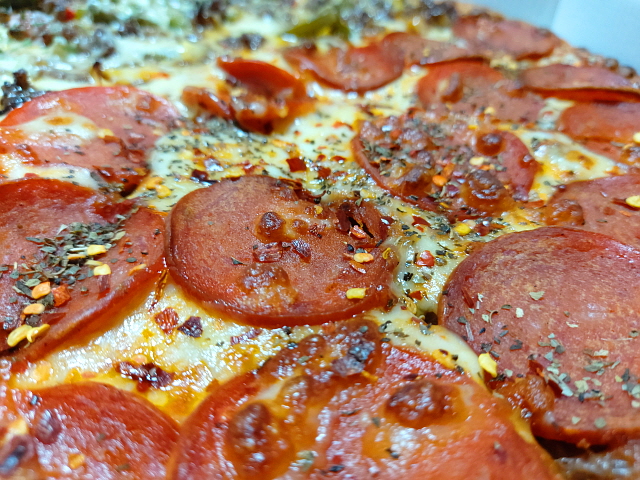 바질레드페퍼로니