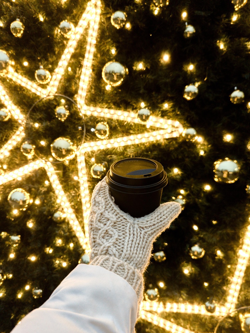 겨울밤 아이들이 즐기던 불빛 놀이