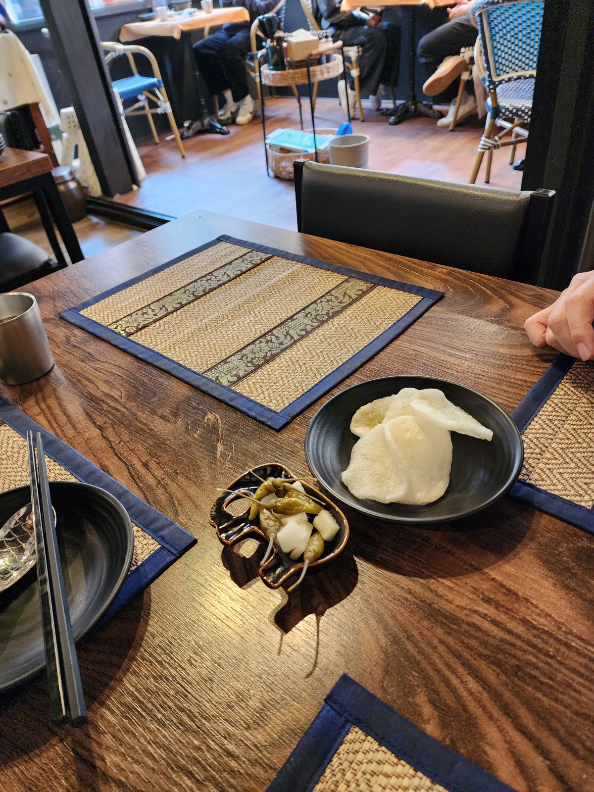 내부모습 및 테이블