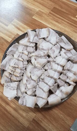 대구 동구 맛집 "고향돼지국밥" 음식