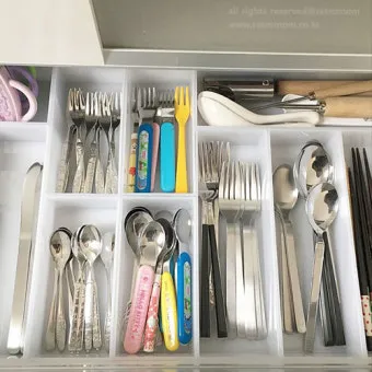 집안 서랍 정리 트레이 파티션 라벨 사용빈도별 배치 노하우_5