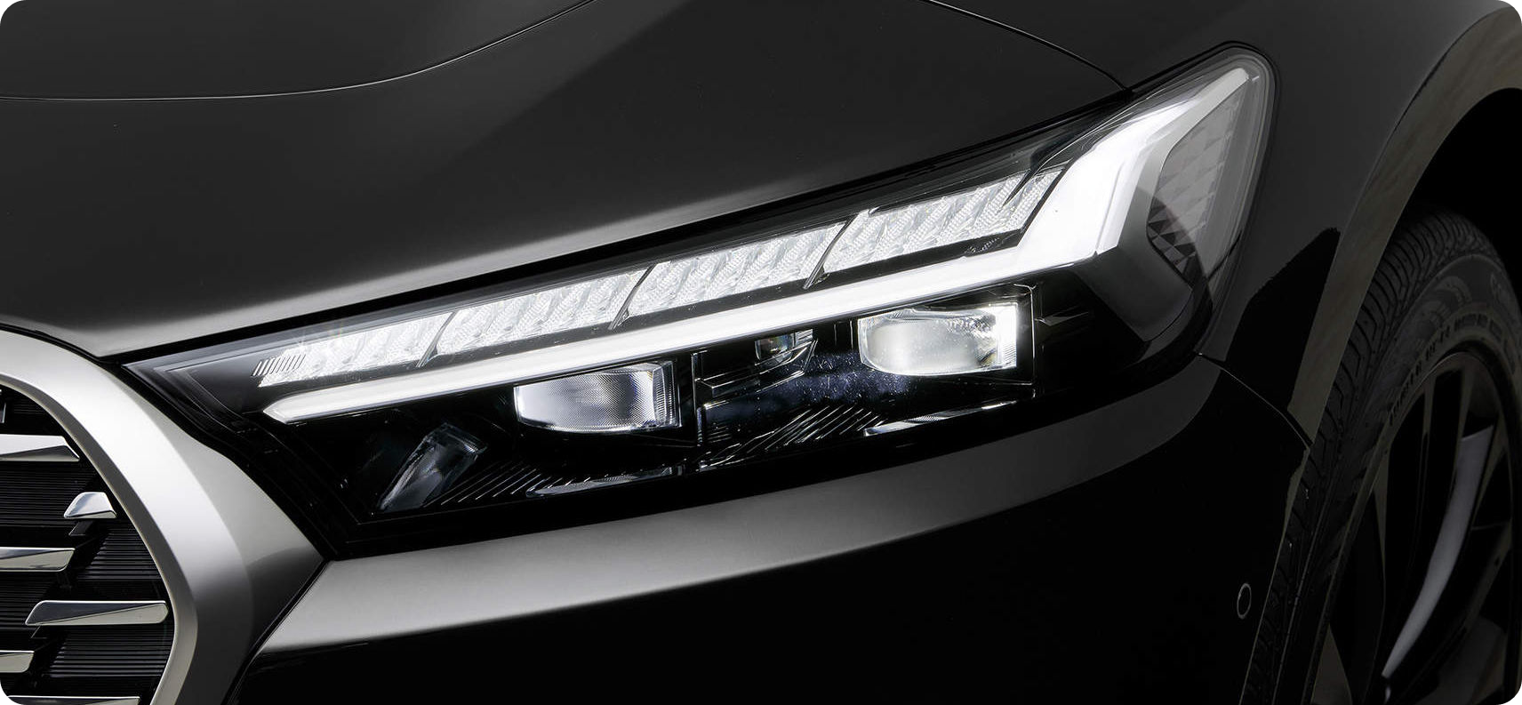 The 2024 K9 헤드라이트