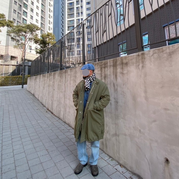 데일리룩('26.2.1.)유니버셜케미스트리 베레모 헌팅캡, 더매드니스 체커보드 머플러, 인더스트 개파카 M65 야상, 칼하트 빈티지 청재킷, 무신사스탠다드 팬츠, 블런드스톤 585