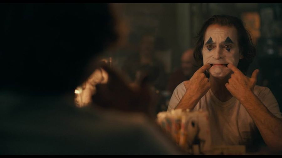 영화 조커 핵심포인트 왜 빌런에 열광하는가?