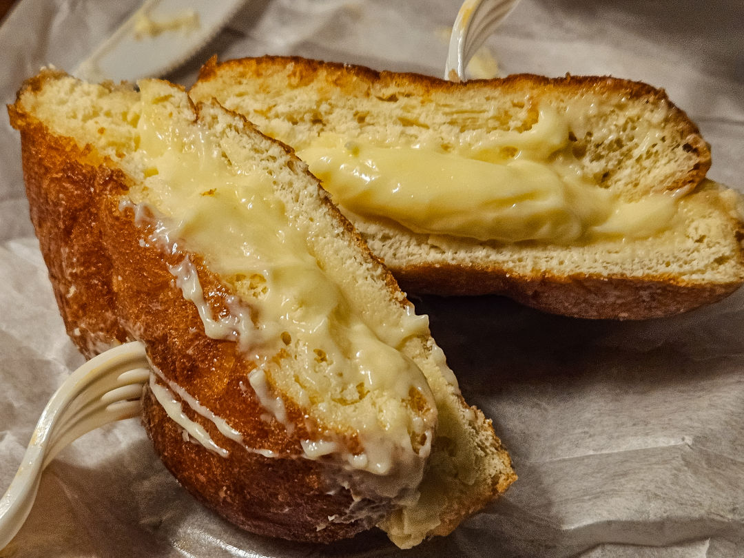 푸날루우 베이크샵 말라사다 도넛