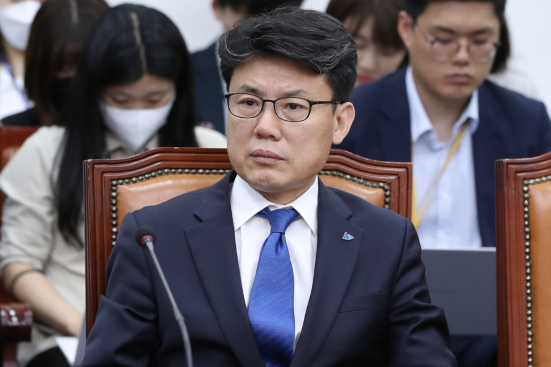 진성준3