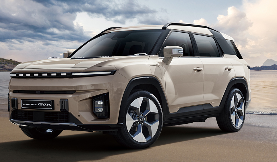 KG모빌리티 토레스 EVX