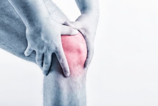 무릎 질환 총정리 ❘ 무릎통증 원인과 치료 방법