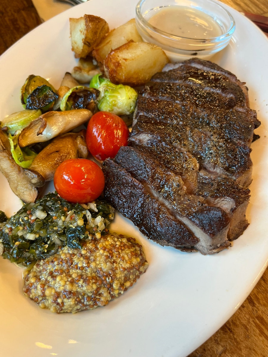 세종시 보람동 올리부스 꼼파뇨 스테이크