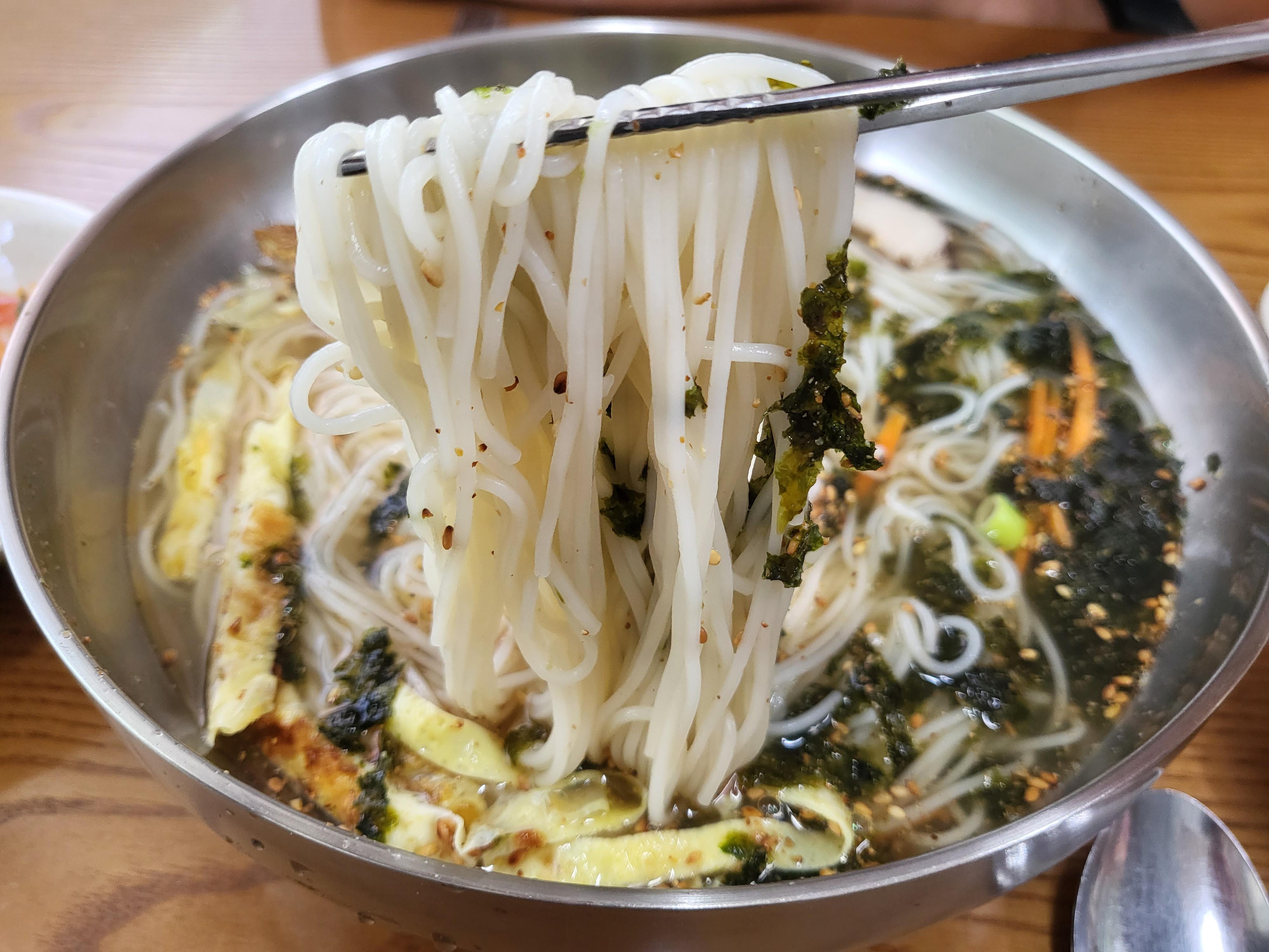 대야잔치국수 - 잔치국수 클로즈업