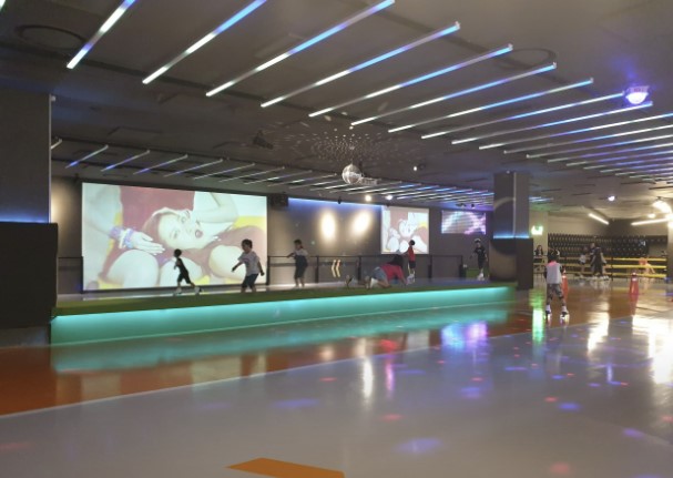 구구-롤러스케이트장