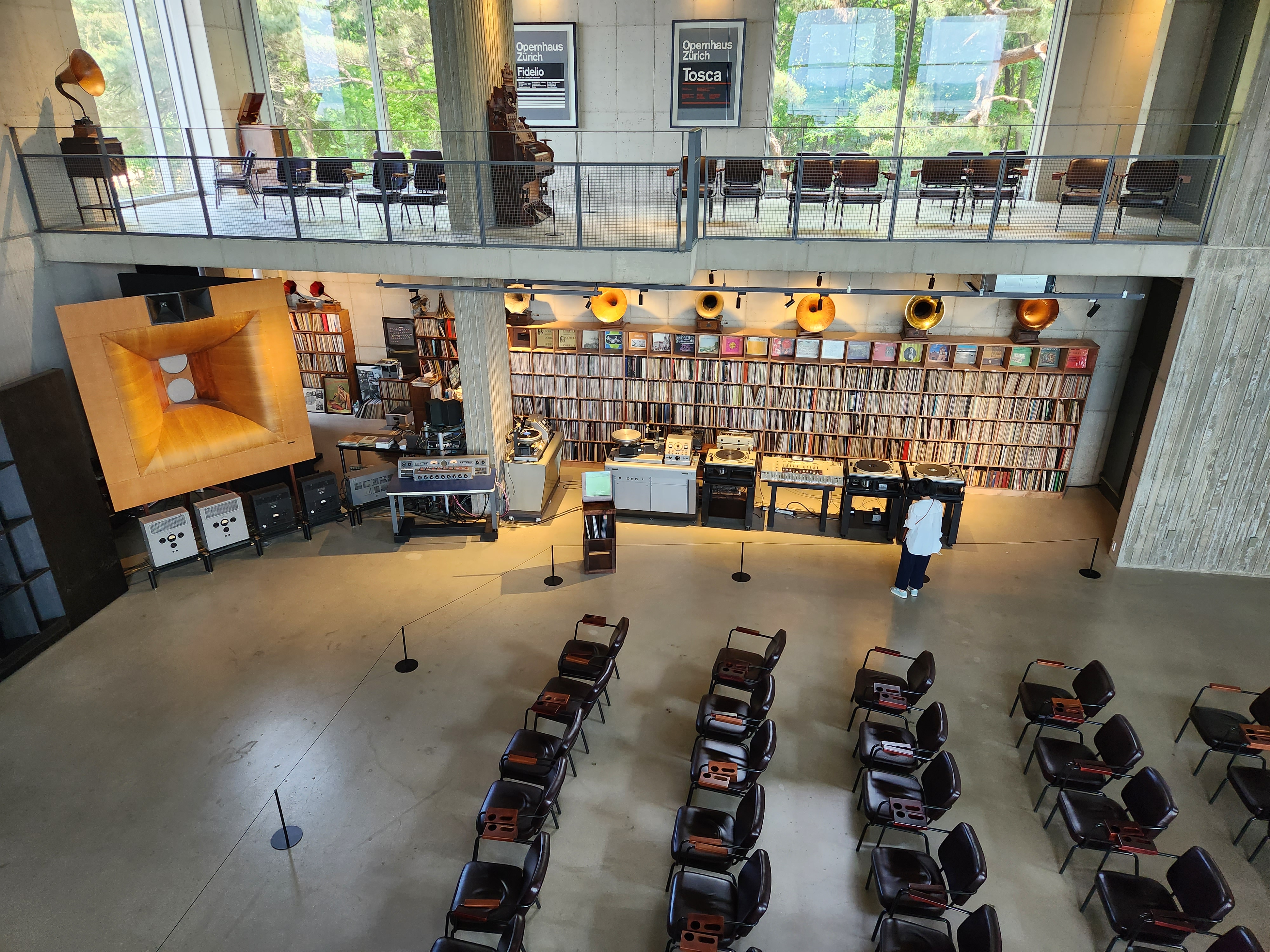 파주 음악감상실 콩치노콩크리트