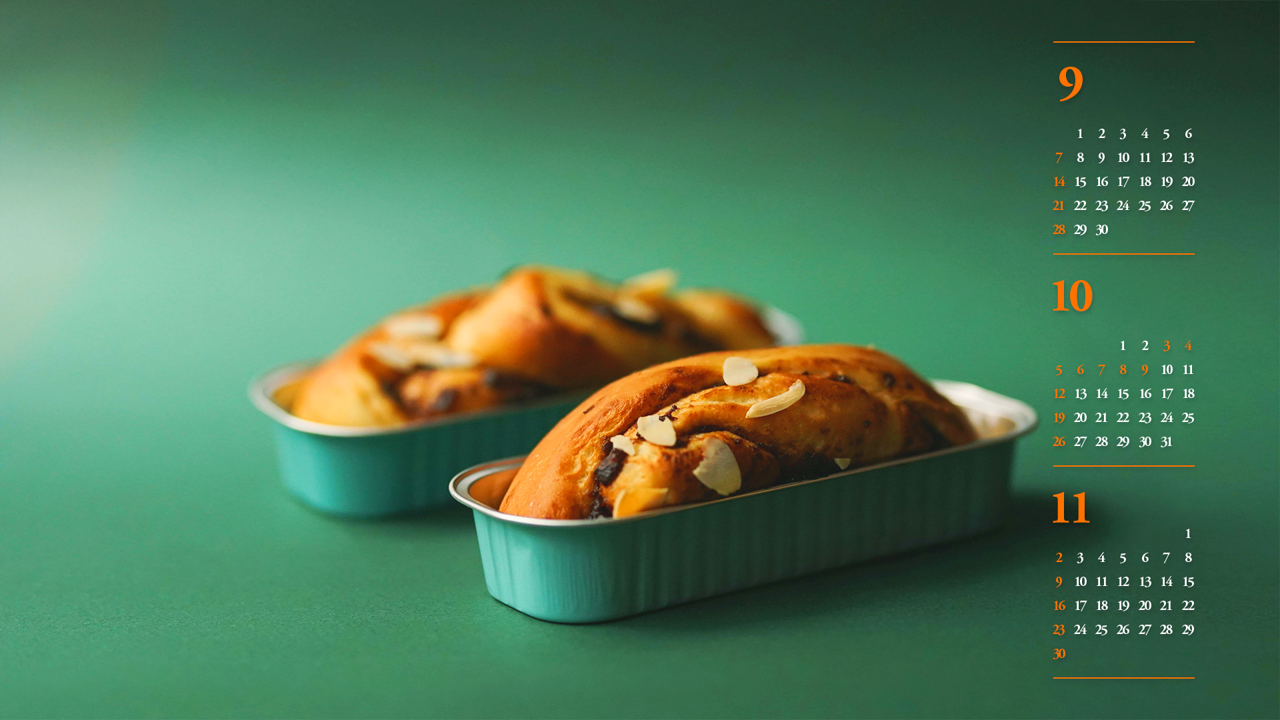 06 파운드 케이크 B - 2025년10월 노트북배경화면