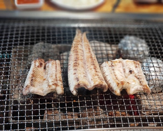 파주 장어구이집, 갈릴리농원 (본관)