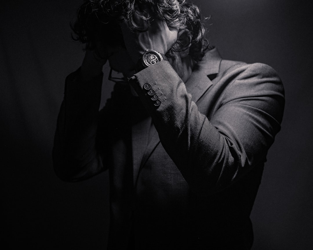 피부 트러블 갑자기 생기는 진짜 원인 🌟