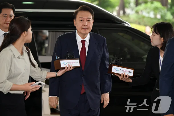 윤석열 내란 특검 대면조사