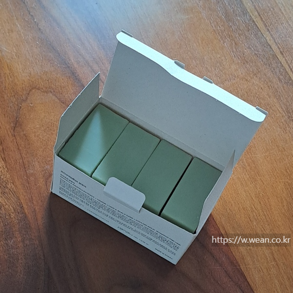 샴푸바가 놓여 있습니다.