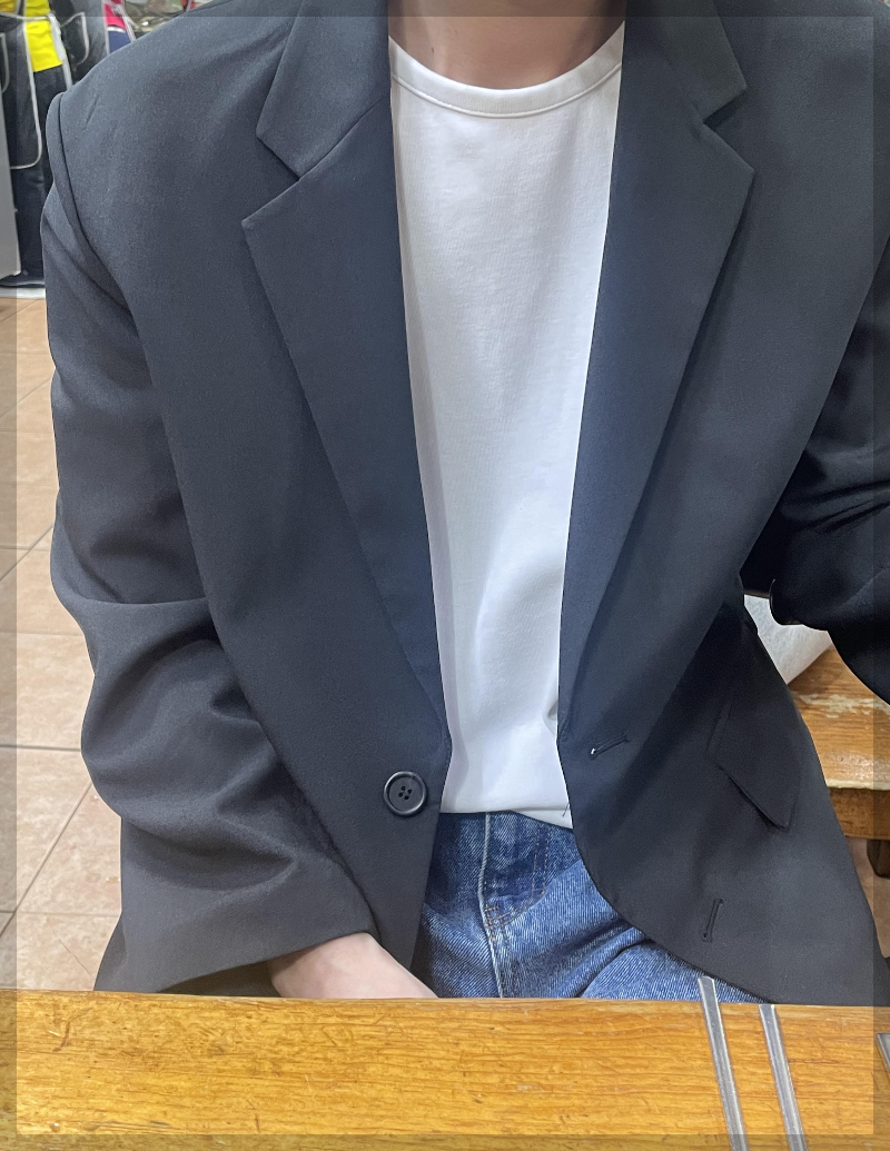 스파오 블레이저 블랙 착용 사진