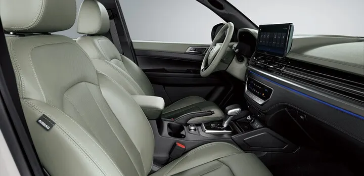 렉스턴 스포츠 쿨맨 실내