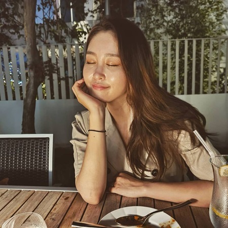 신아영 아나운서 골반 움짤 결혼 나이 프로필