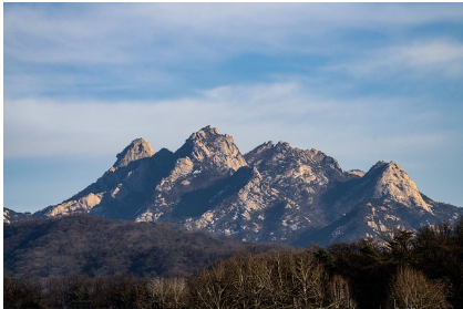 서울 근교 최고의 봄 산행지, 북한산