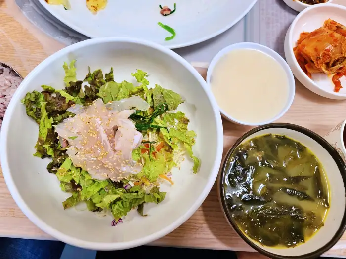 생생 정보마당 소 무의도 자연산 광어 우럭 간재미 맛집