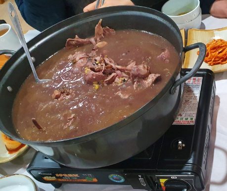 산아래 호수 식당 대표 메뉴