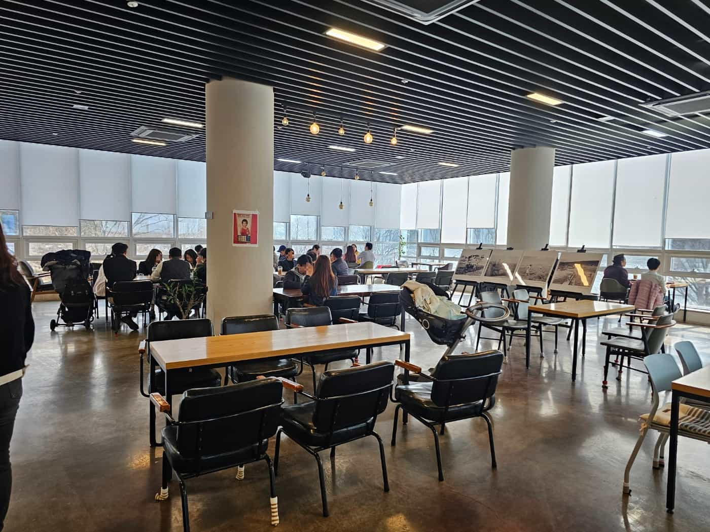 K-water 충주댐 물문화관 2층 내부 카페2