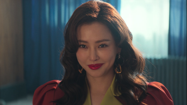 웃고있는 이하늬 배우님의 모습