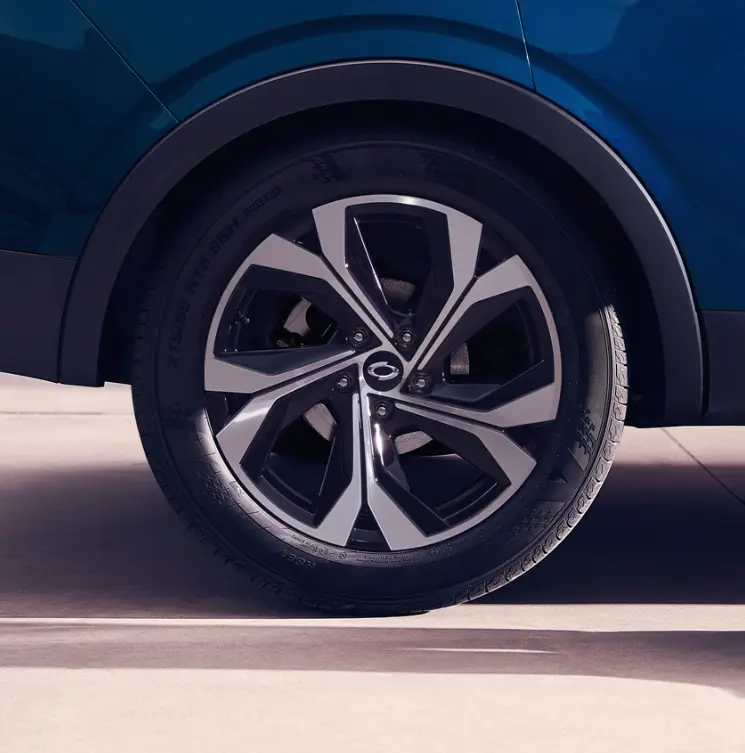 XM3 E-TECH 하이브리드 외관-7