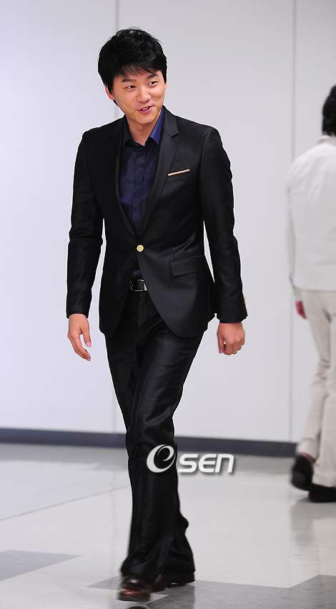 김승수 프로필