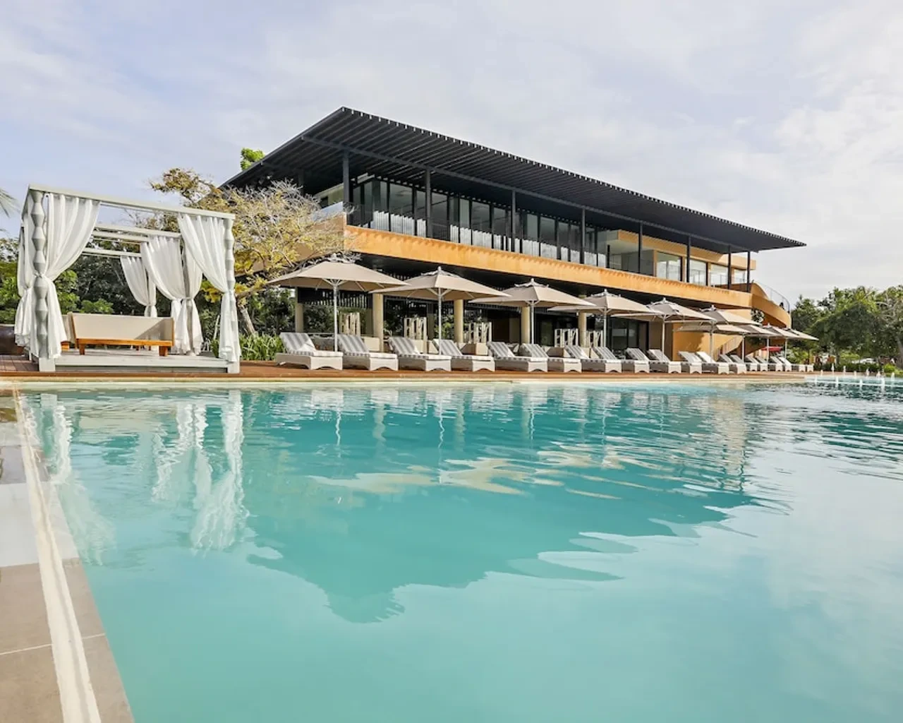 아이 동반 가족 여행객이 좋아하는 보홀 숙소 호텔 리조트 TOP 5